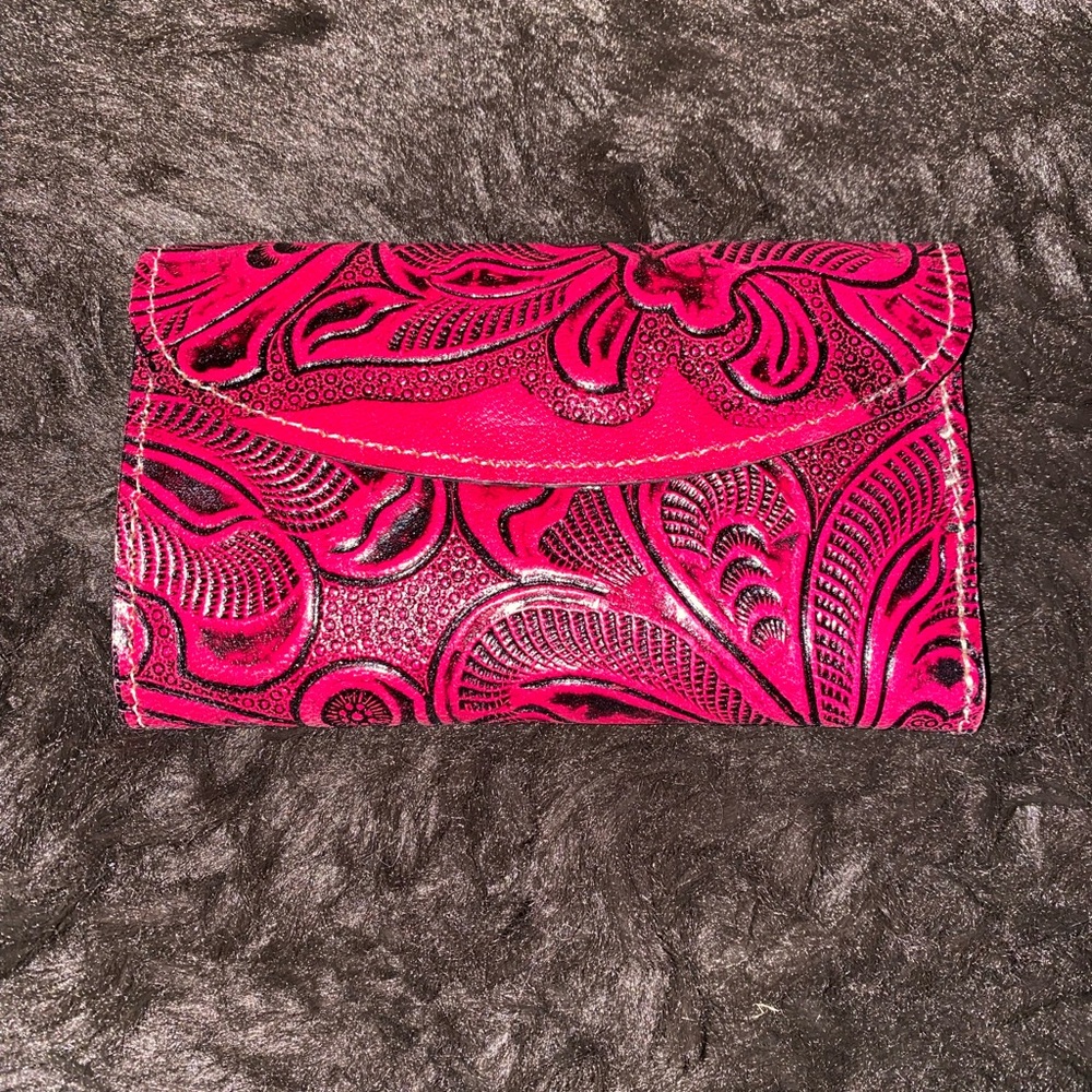 NWOT Beautiful handmade Red leather tooled wallet